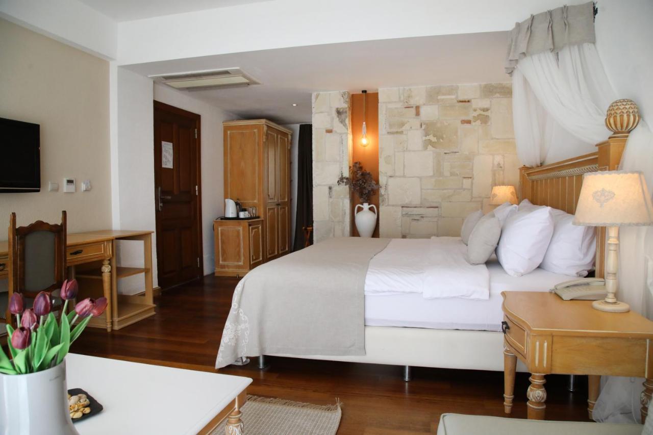 Deluxe Doppelzimmer mit Balkon und Meerblick