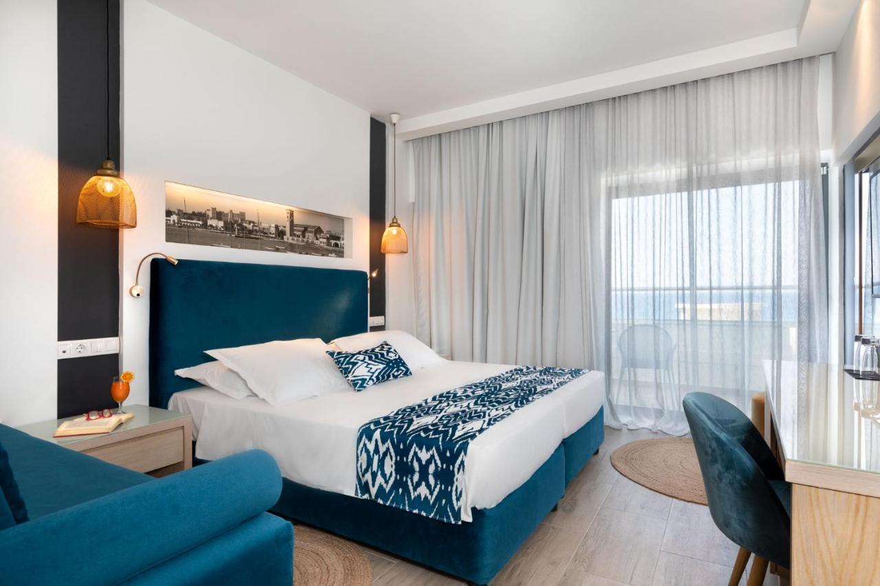 Superior Double or Twin Room Sofa Bed Balcony Sea View,1187080489:JPEG