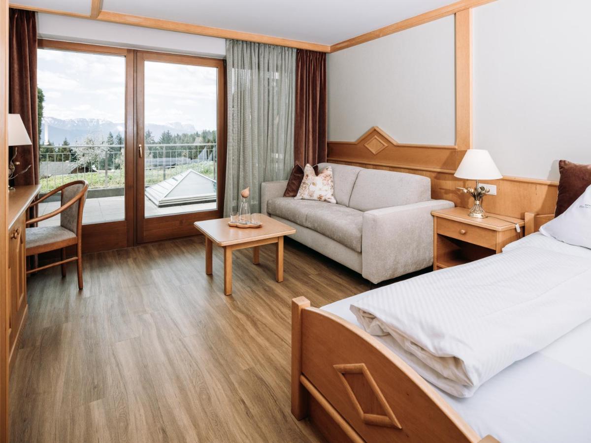 Doppelzimmer mit Balkon