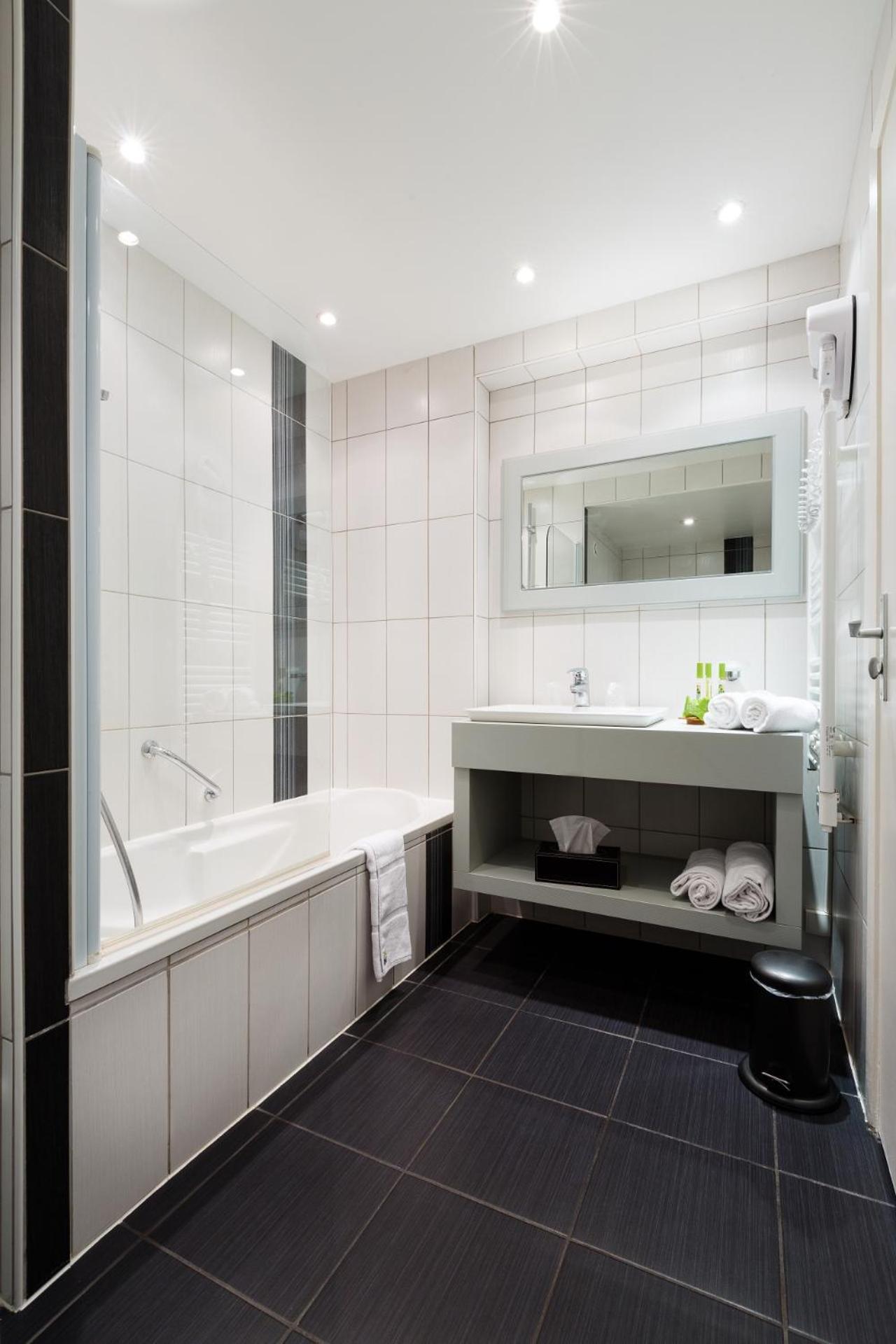 Deluxe Double Room City View