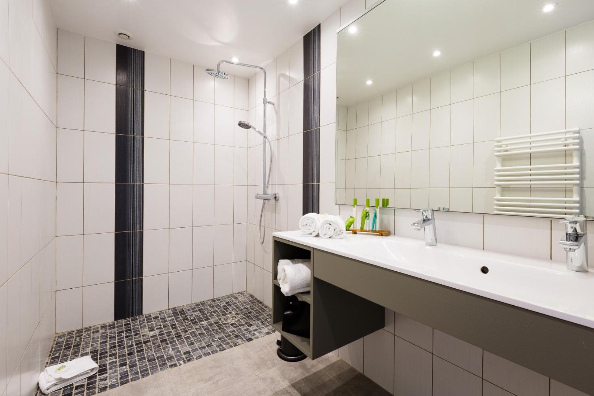 Deluxe Double Room City View