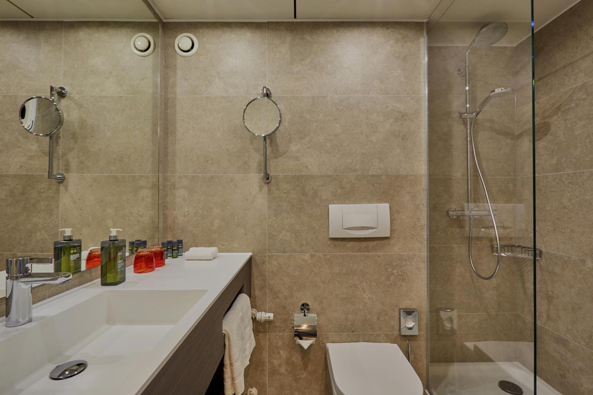 Junior Suite,1219401511:JPEG