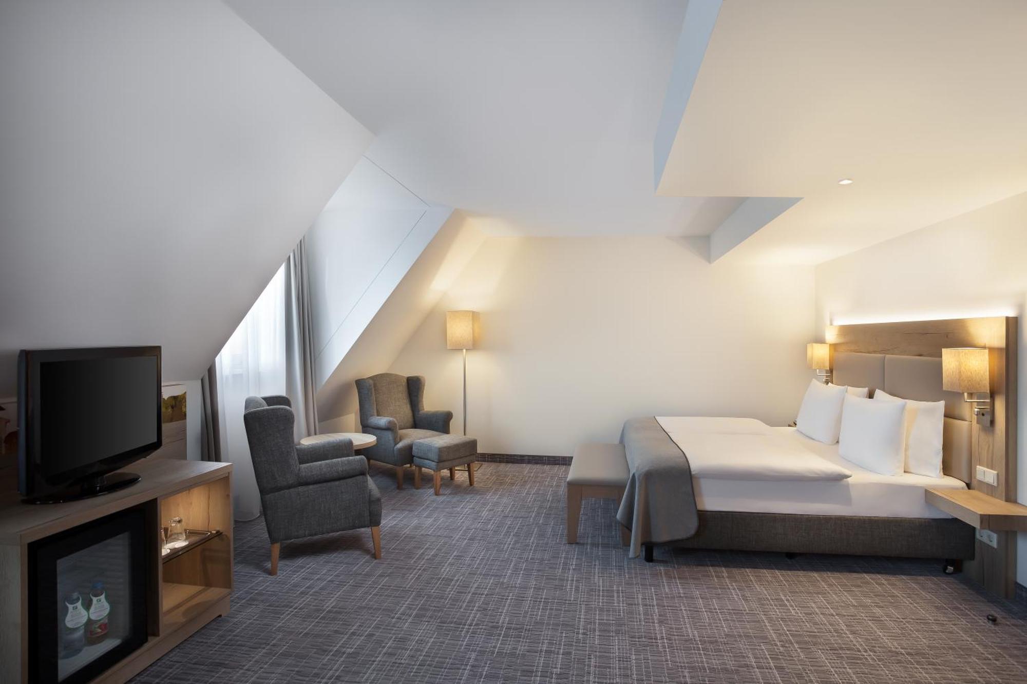 Standard King Room,1276854898:JPEG