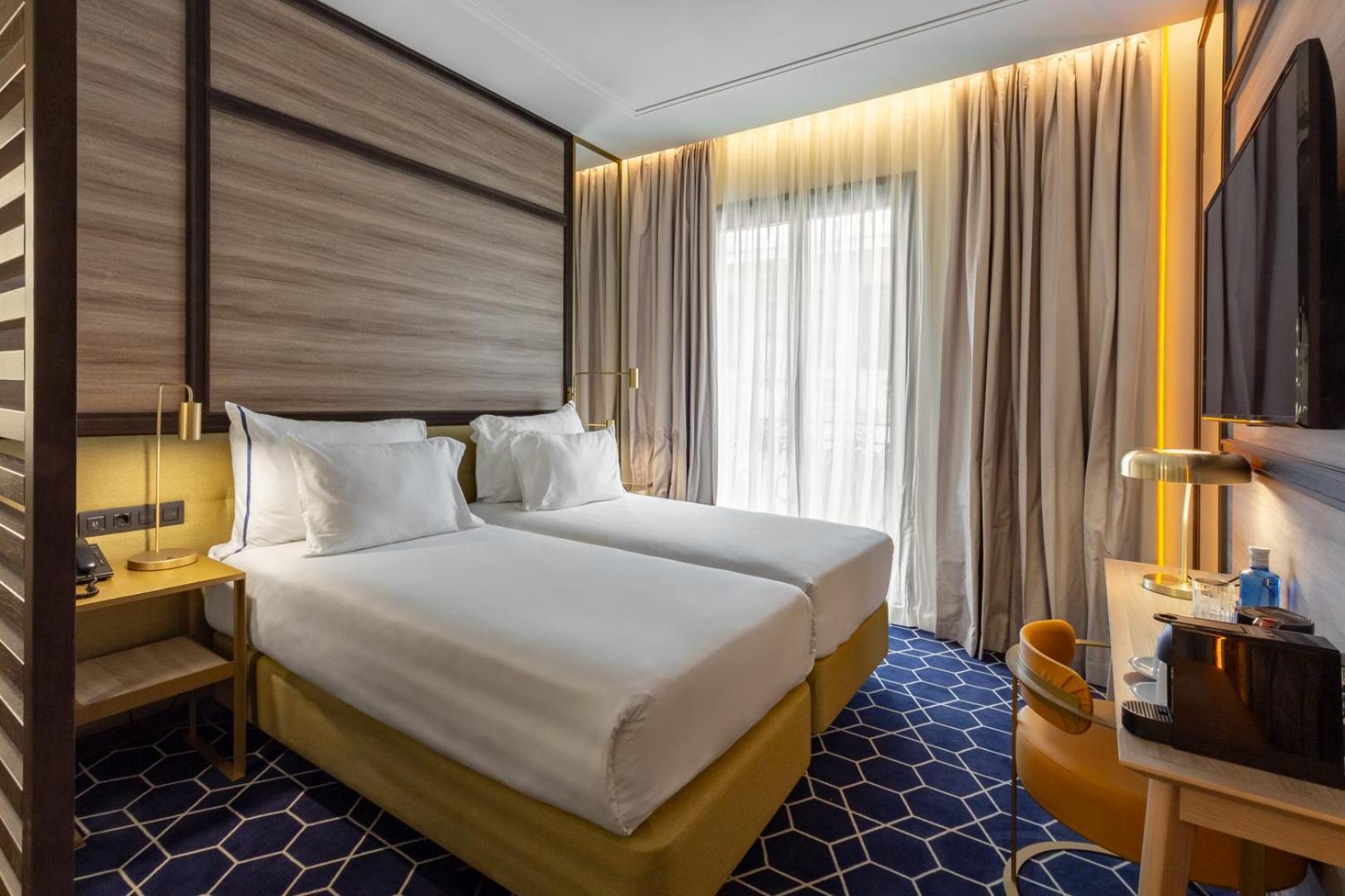 Premium Grand View Zimmer mit Balkon
