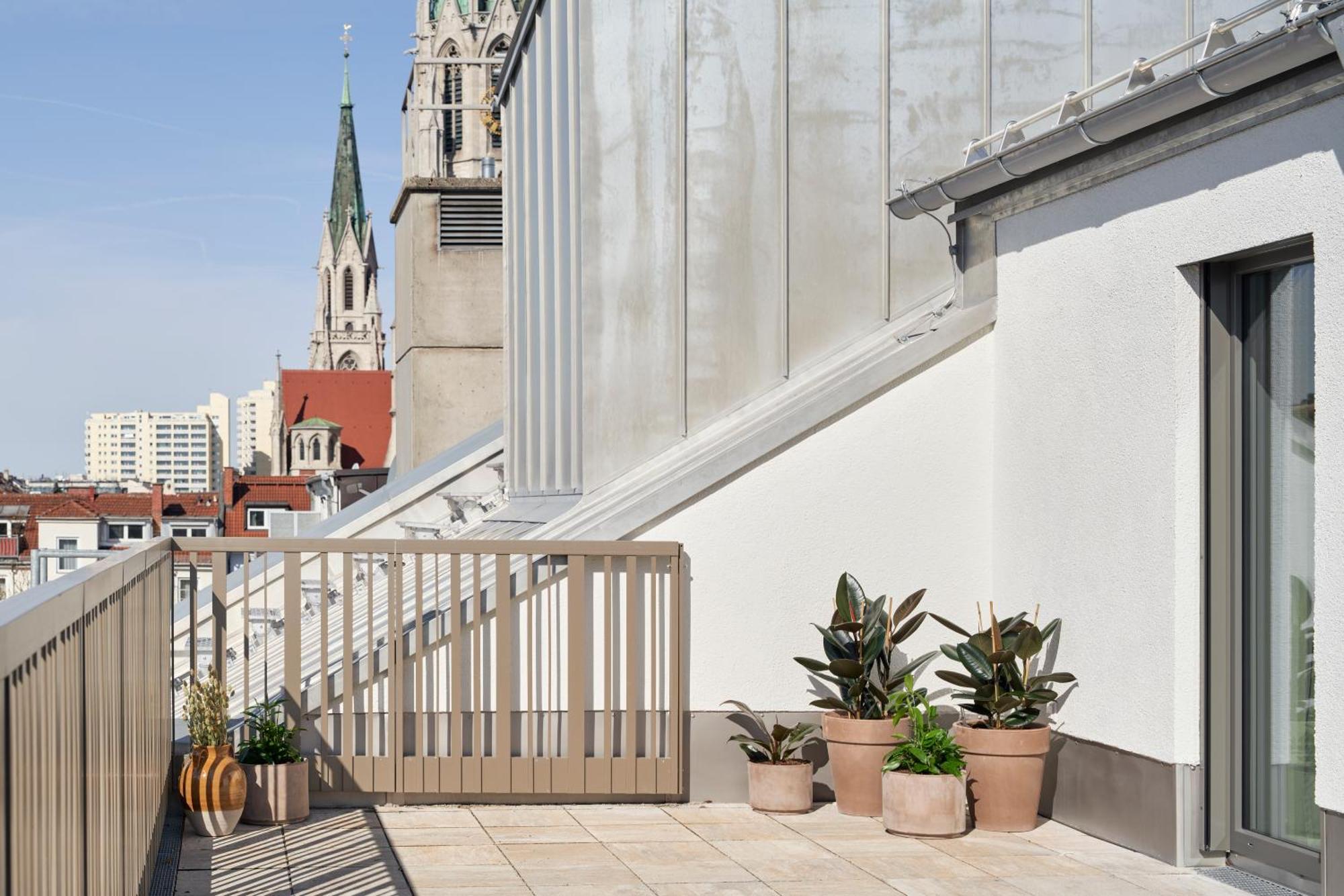 Terrace Suite,1132731543:JPEG
