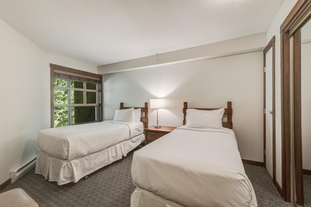 Two-Bedroom Suite with Full Kitchen,1299859843:JPEG