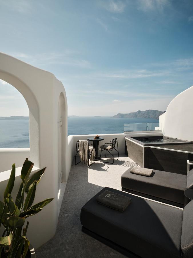 Junior Suite mit Whirlpool im Freien und Meerblick