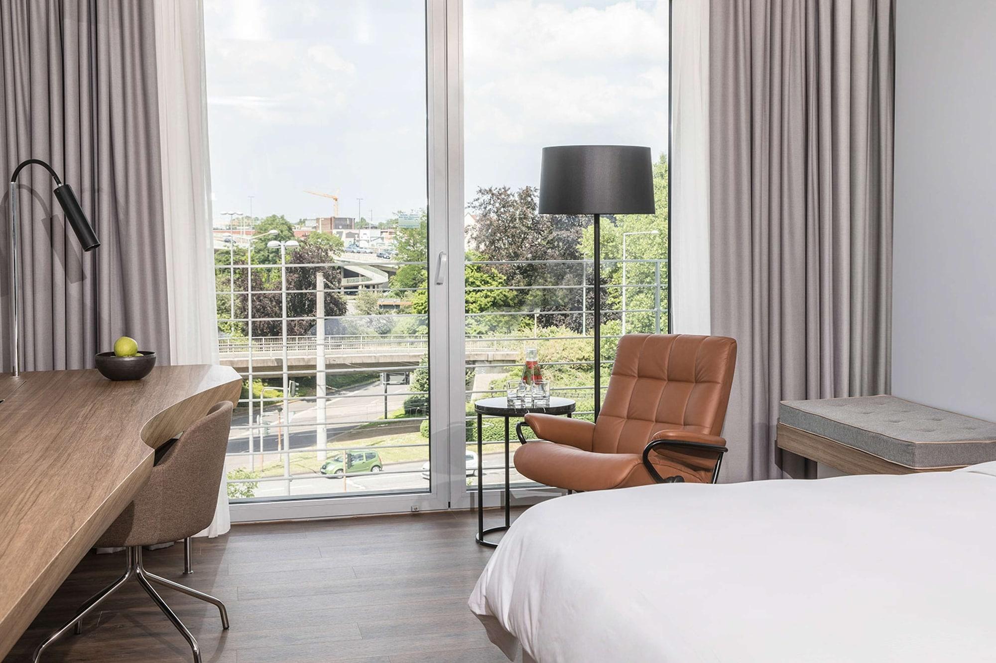 Standard Room,696887940:JPEG