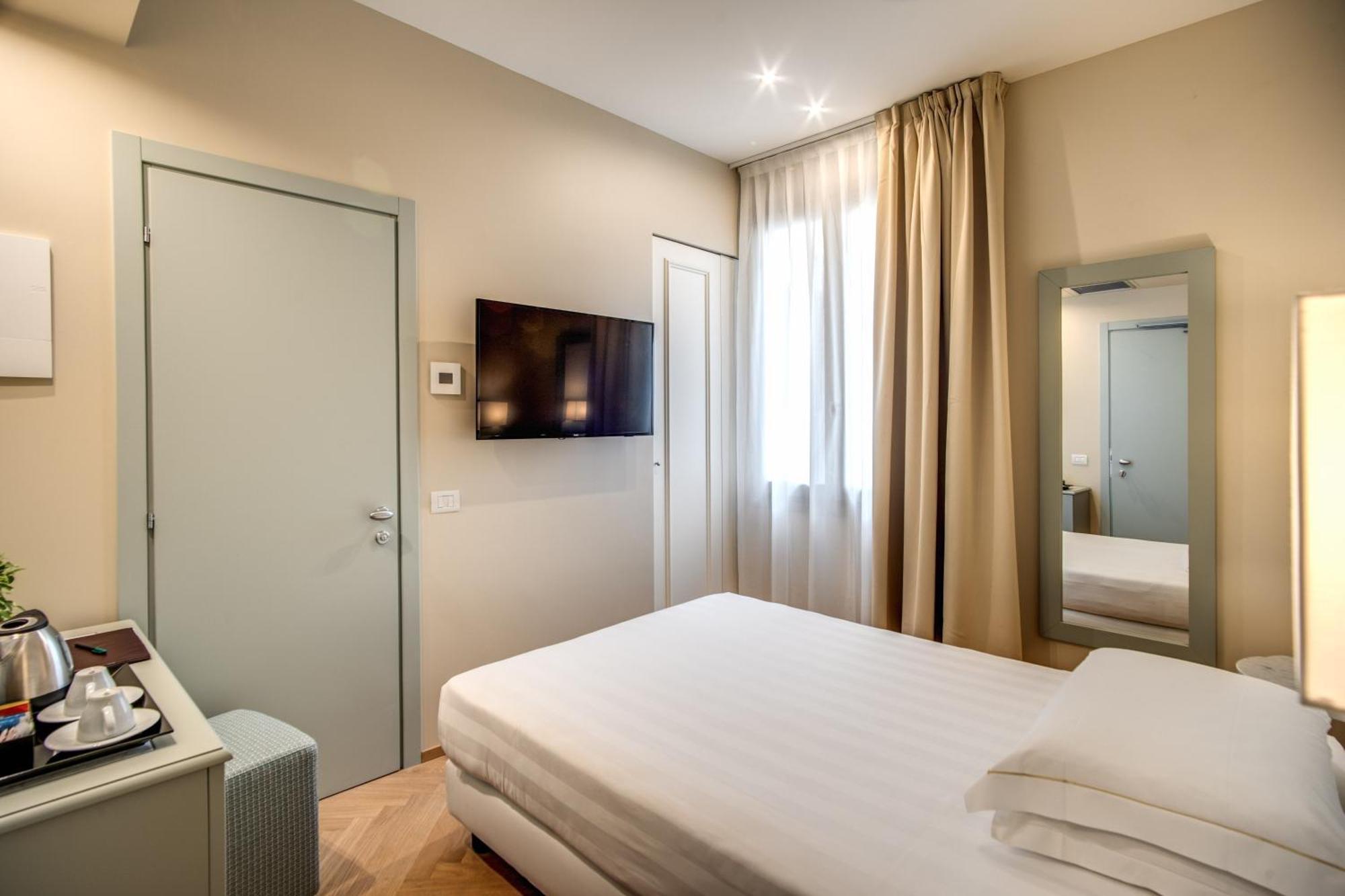 Single Room,1437189928:JPEG