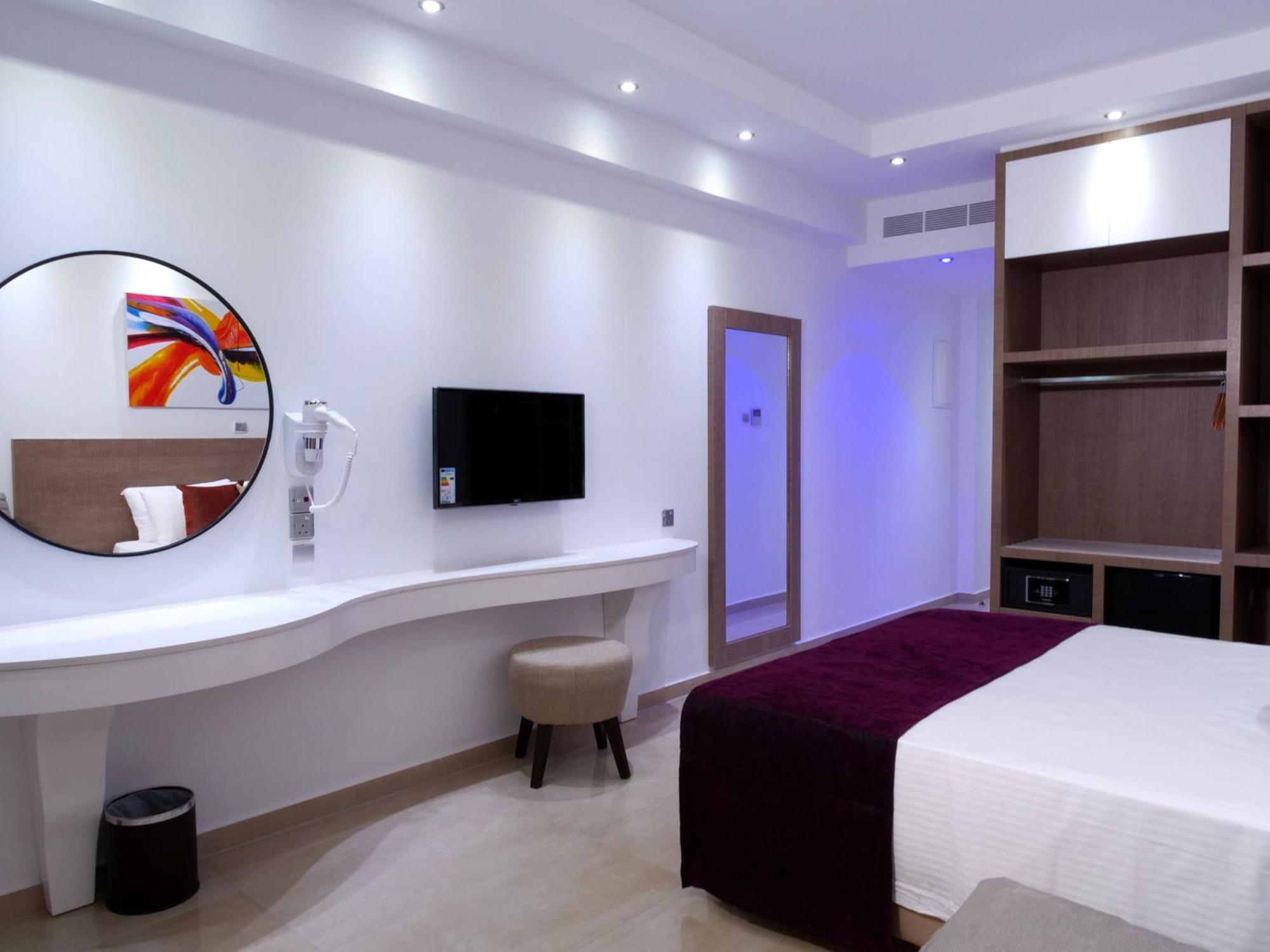 Superior Double or Twin Room Sea View