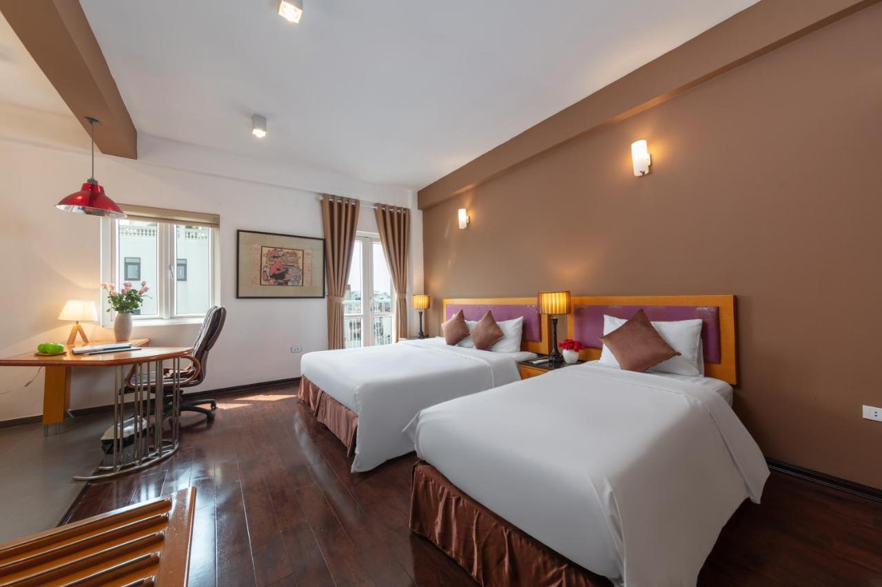 Familiensuite mit Balkon