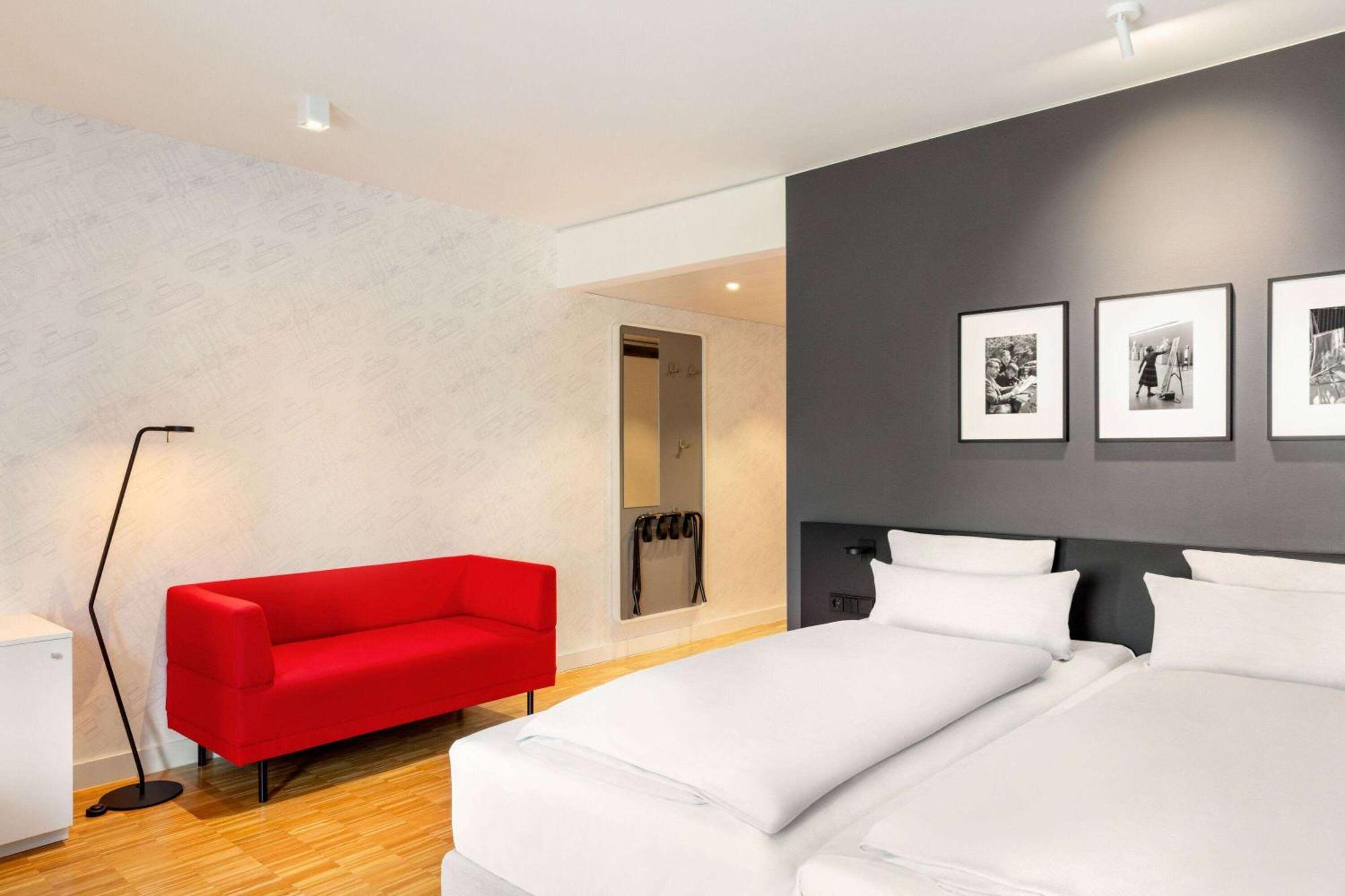 Accessible Room with Two Single Beds,1505142157:JPEG