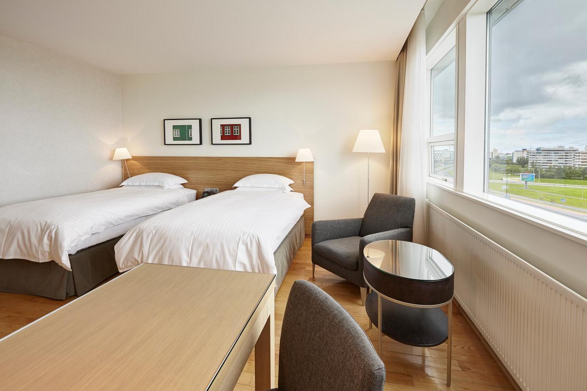 Familienzimmer mit 2 Einzelbetten und malerischer Aussicht