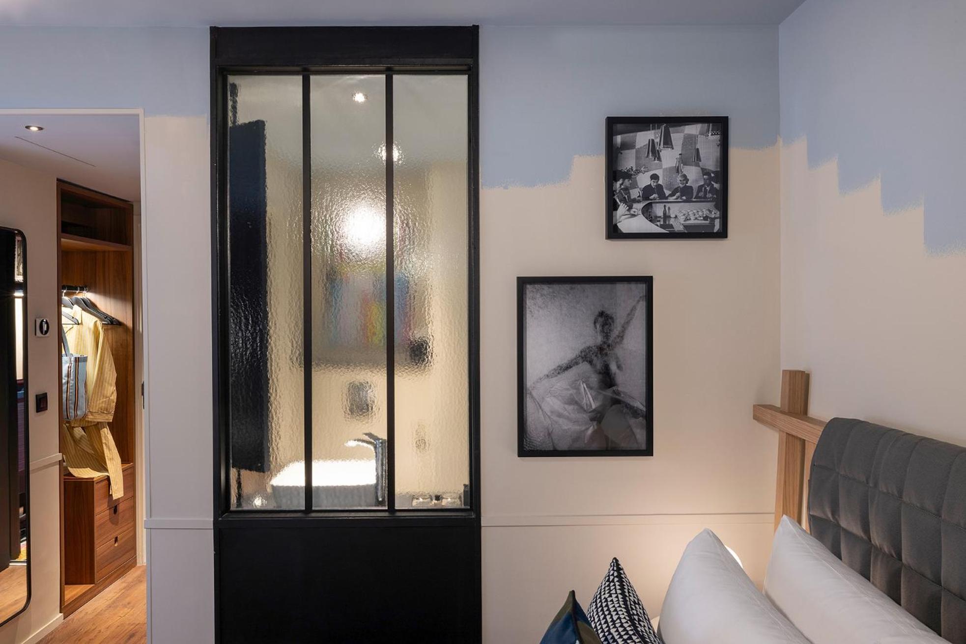 Simone Room
