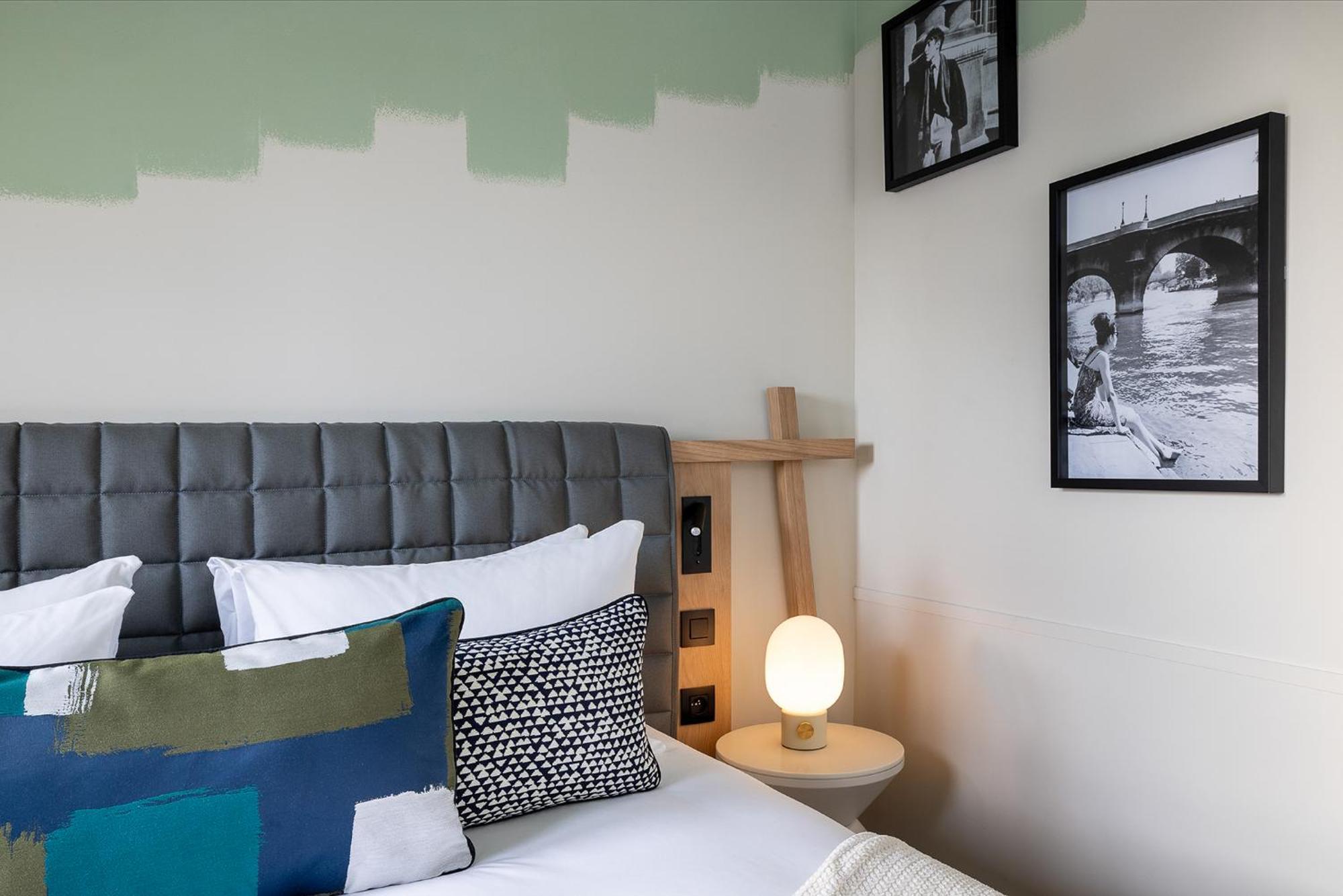 Edgar Prestige Room