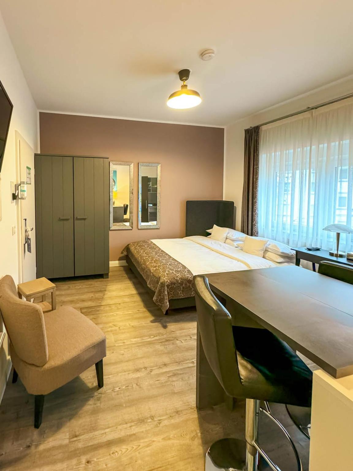 Superior Double Room,1538835649:JPEG
