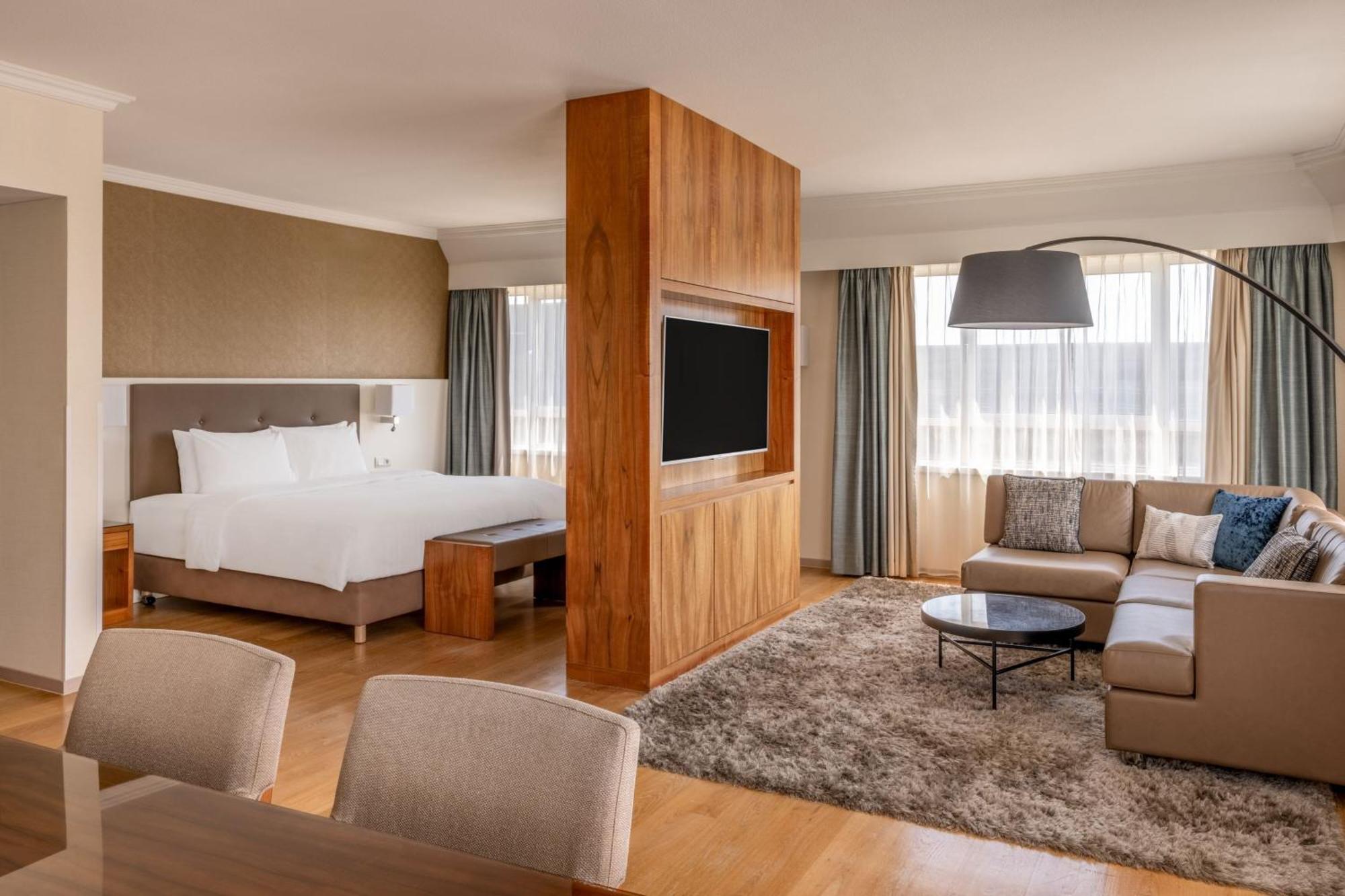 Loft Suite