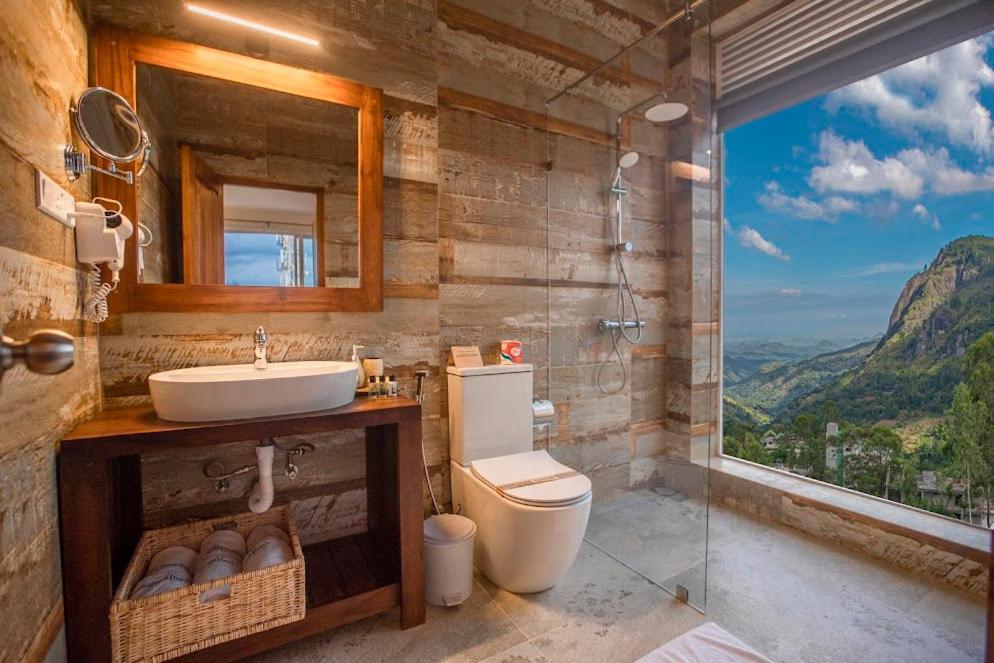 Deluxe Superior Dreibettzimmer mit Bergblick