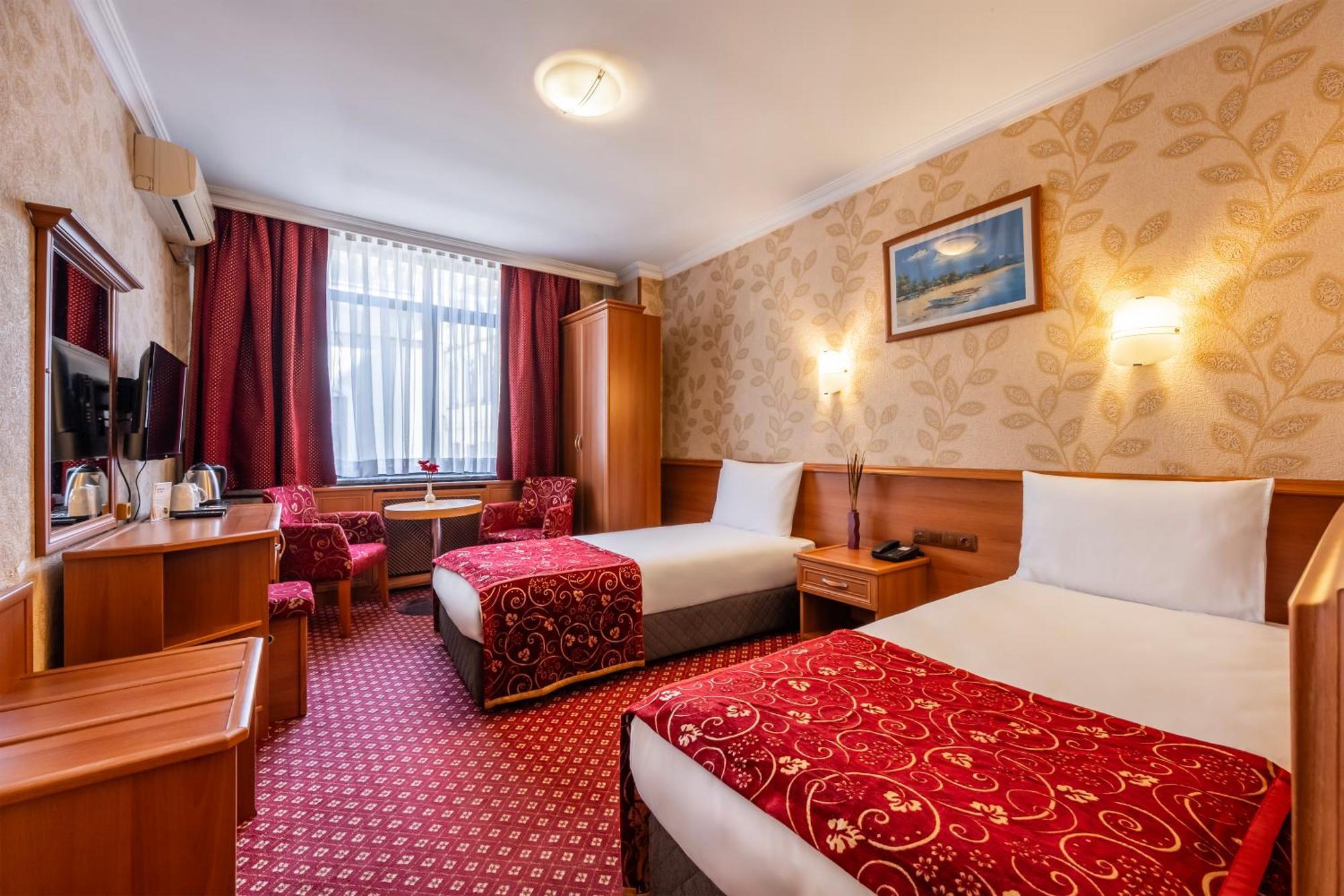 Standard Double or Twin Room,1563291385:JPEG