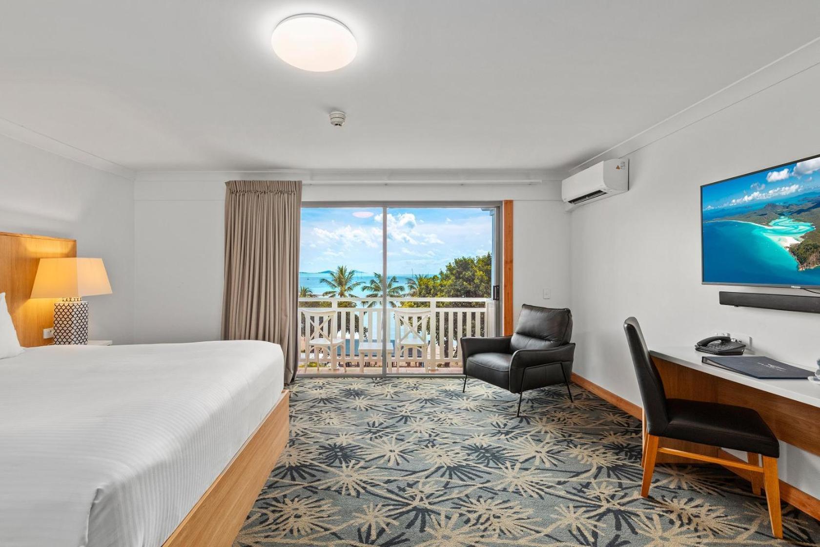 Premium Zimmer mit Kingsize-Bett am Meer