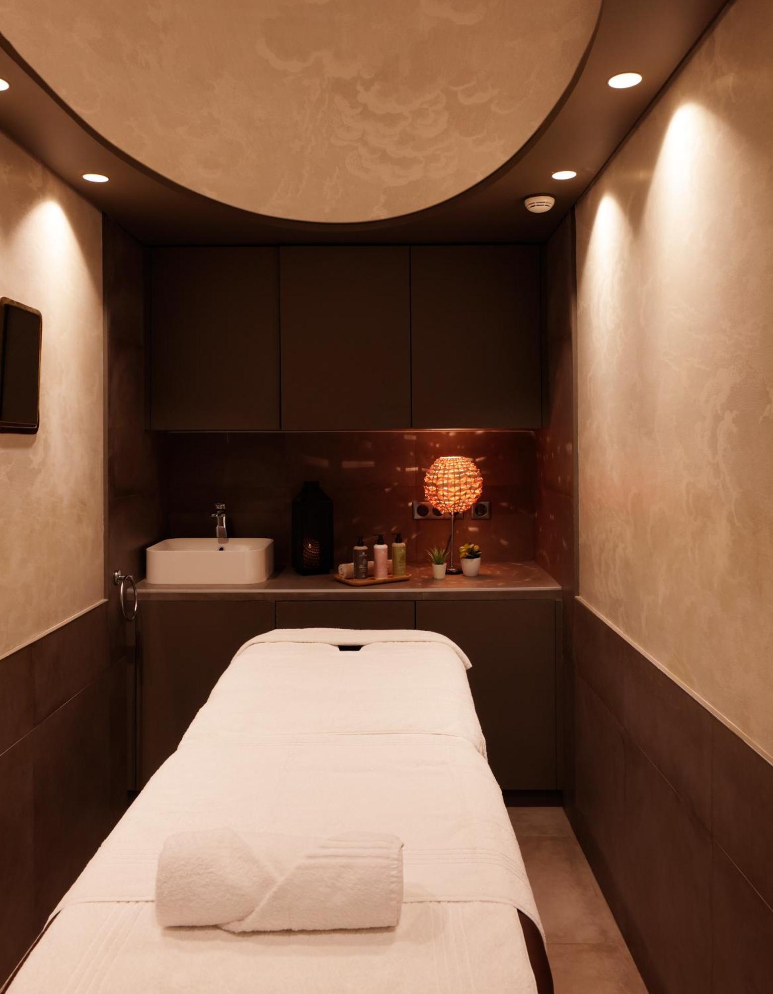 Superior Double Room Spa Access