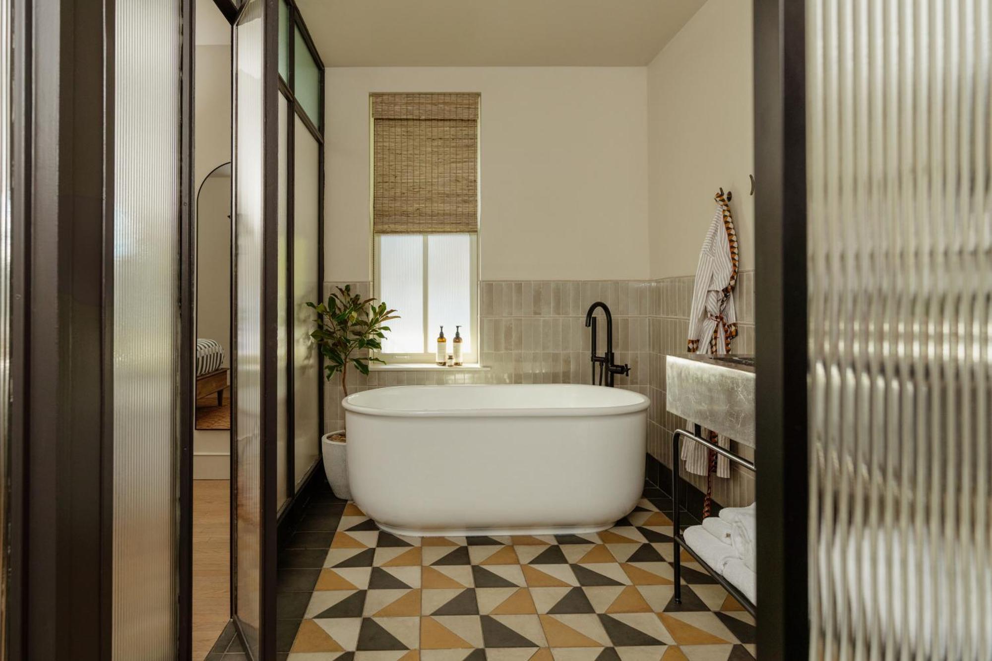 One-Bedroom Suite