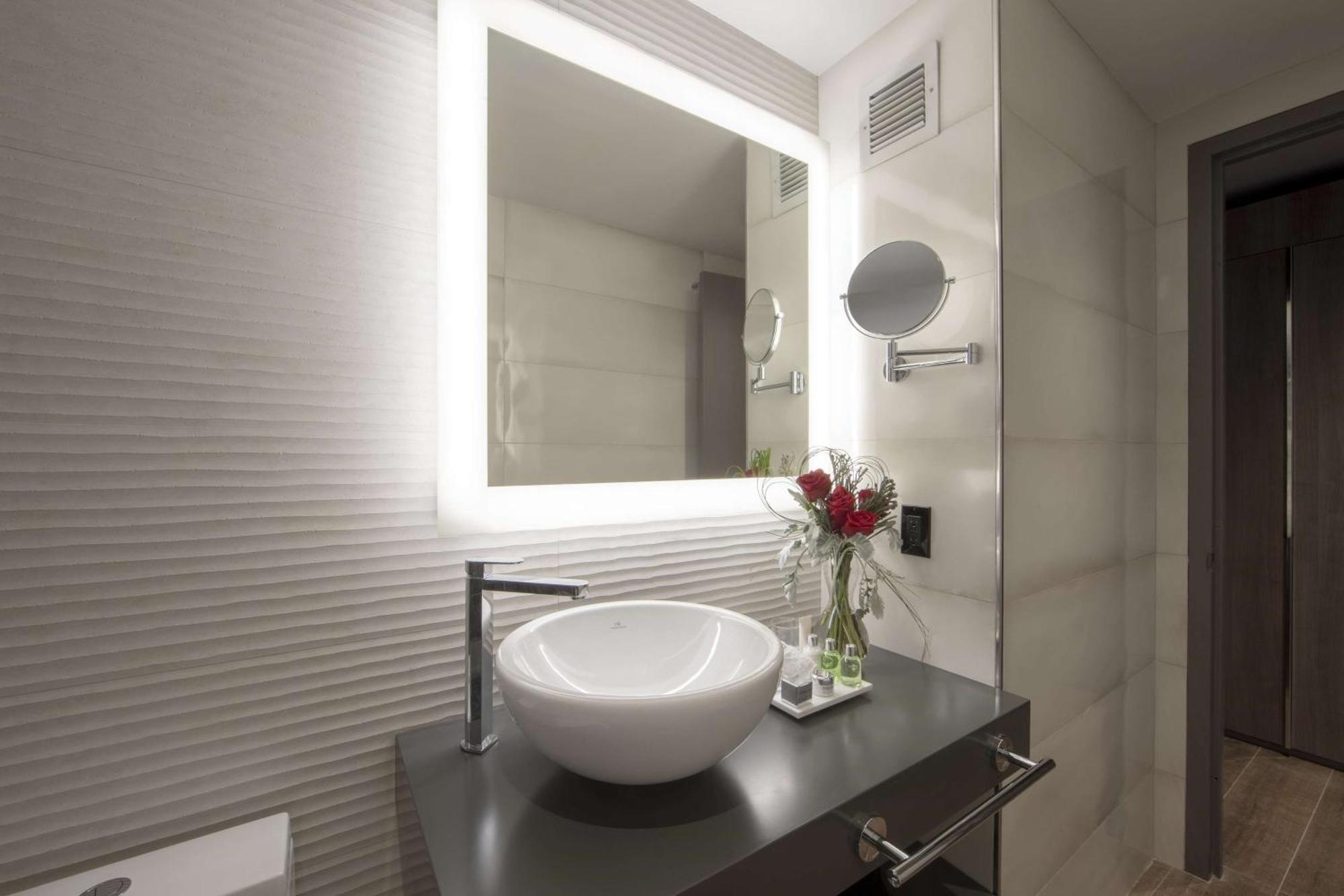 Premium Zweibettzimmer mit Stadtblick