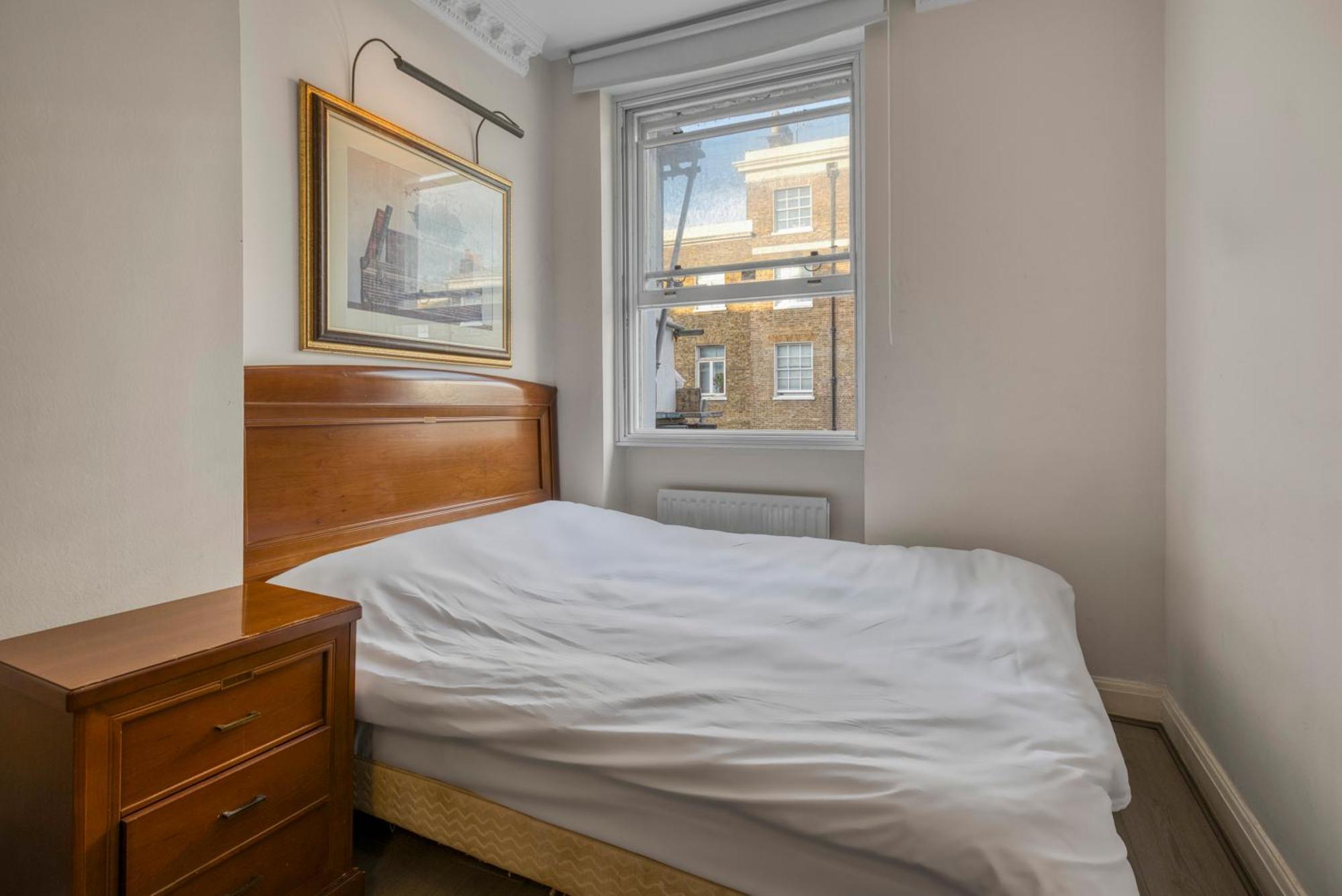 Suite,1697858422:JPEG