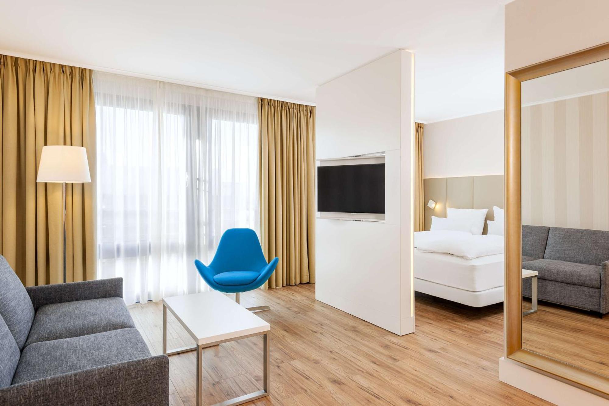 Suite,1706778172:JPEG