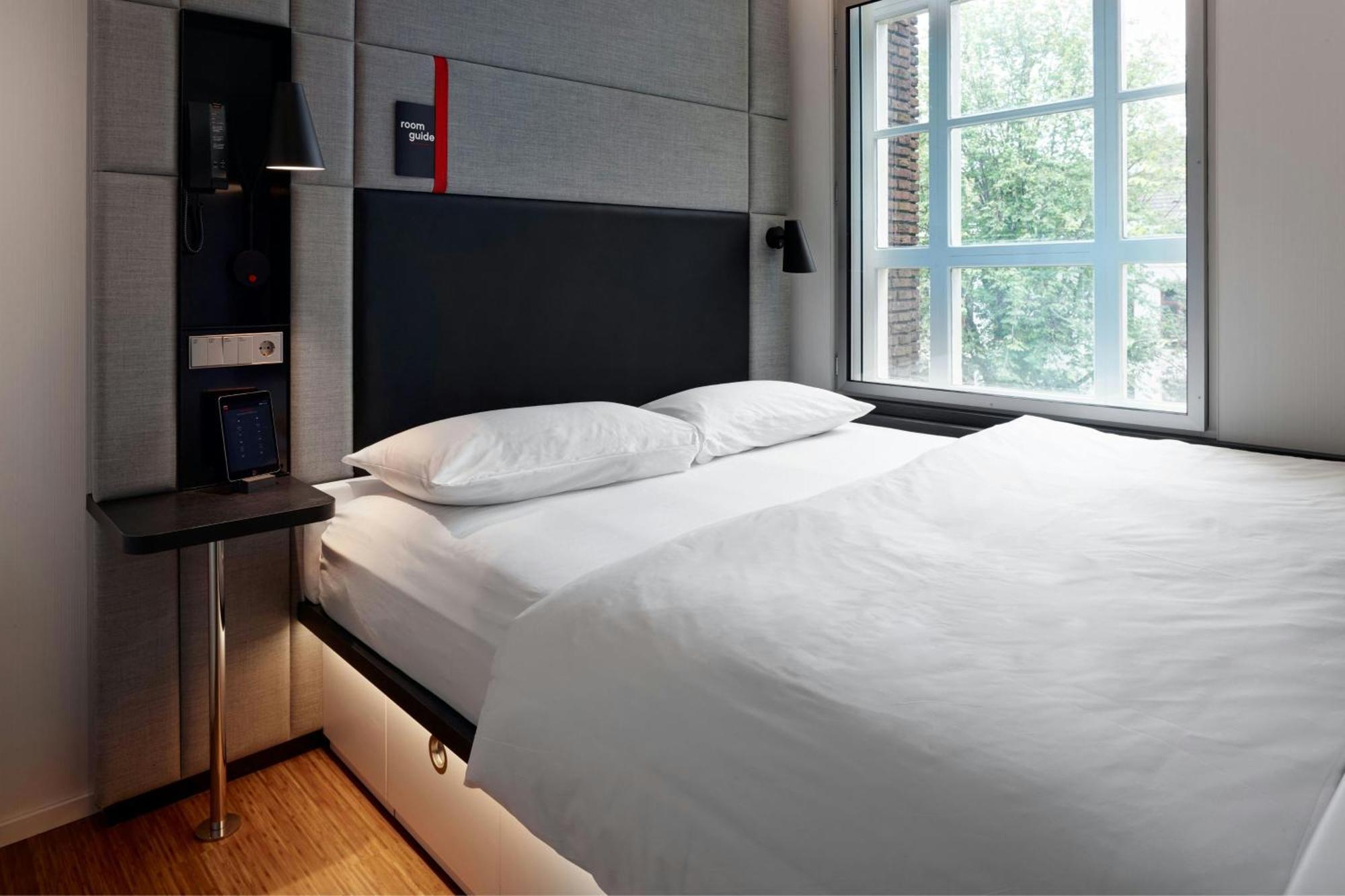 Zimmer mit Kingsize-Bett, barrierefrei