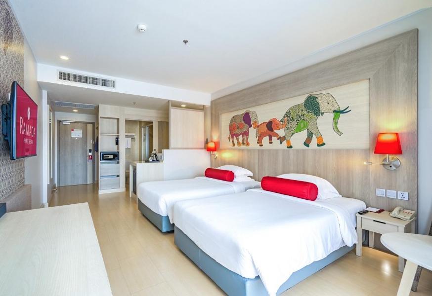 Deluxe Zweibettzimmer mit Stadtblick