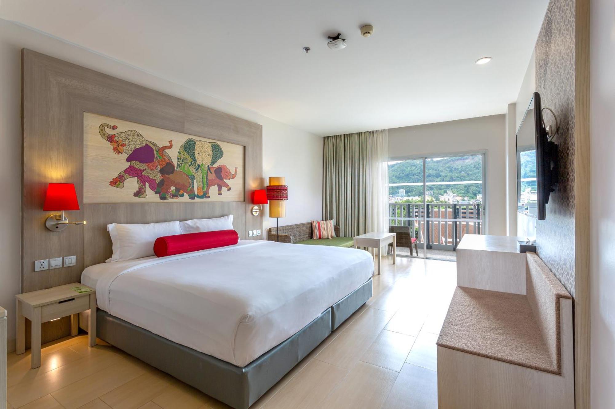 Premier Zimmer mit Poolblick