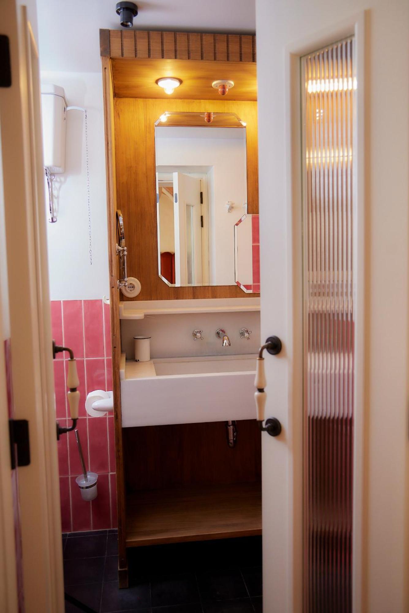 Double Room Victor