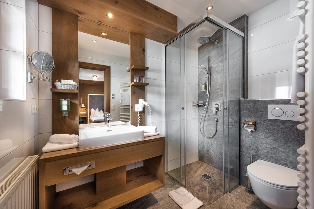 Double Room Mountain View