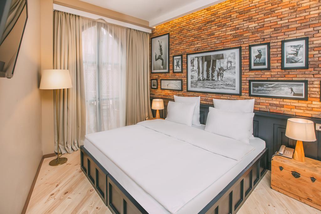 Superior Double or Twin Room,435435483:JPEG