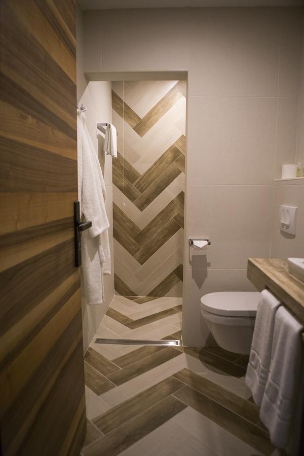 Standard Double or Twin Room,652518147:JPEG