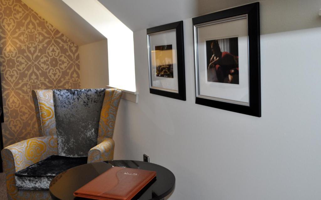 Deluxe Double Room,63637891:JPEG