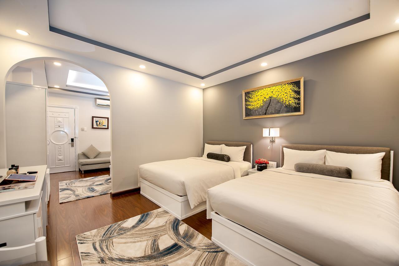 VIP-Zimmer mit Stadtblick (6 Personen)