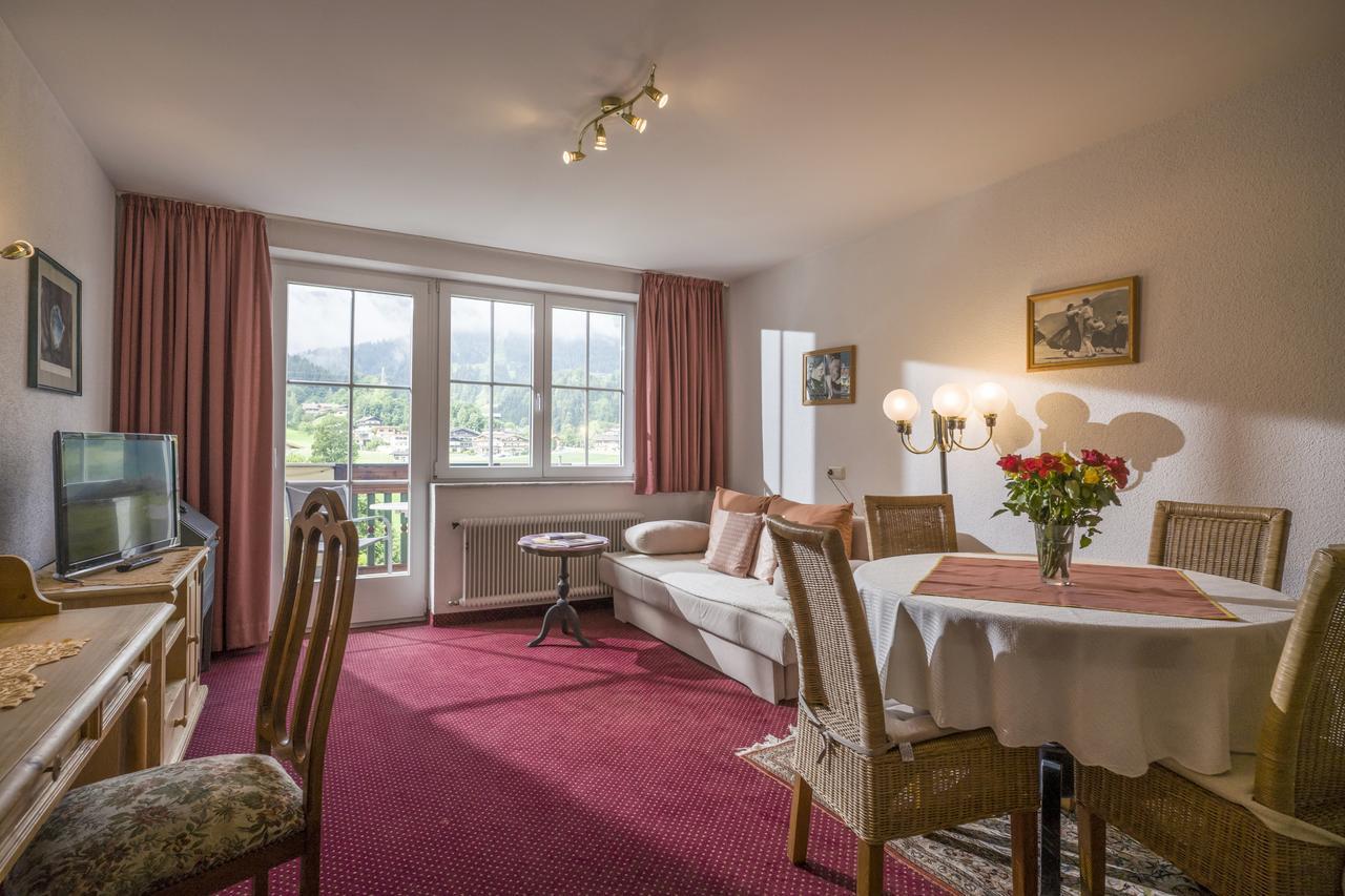 Superior One-Bedroom Apartment