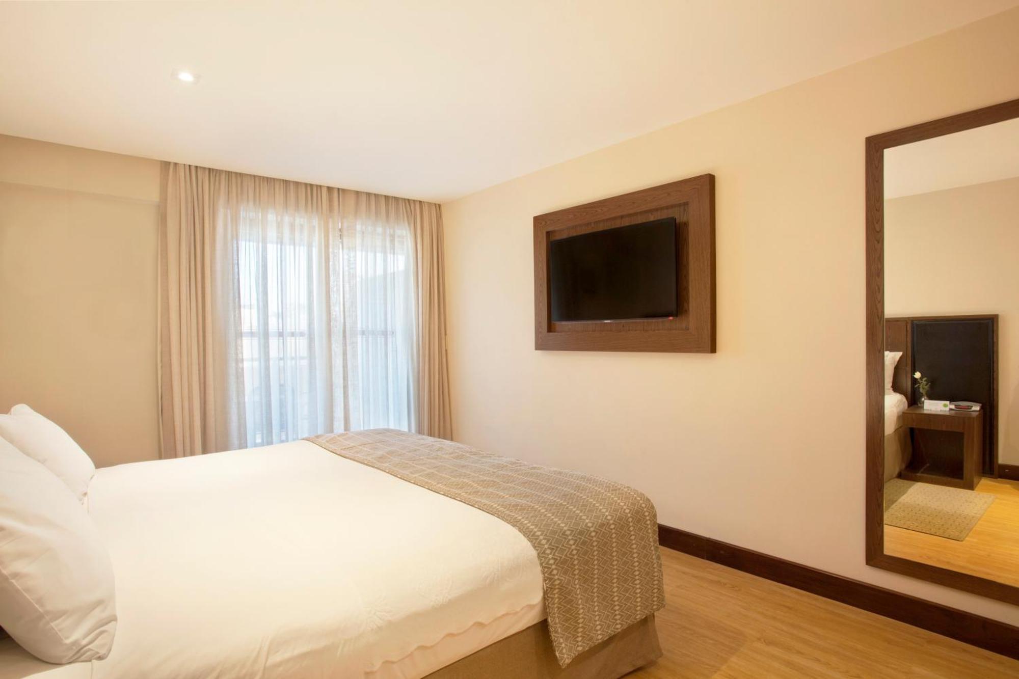 Superior Double Room,1212497803:JPEG