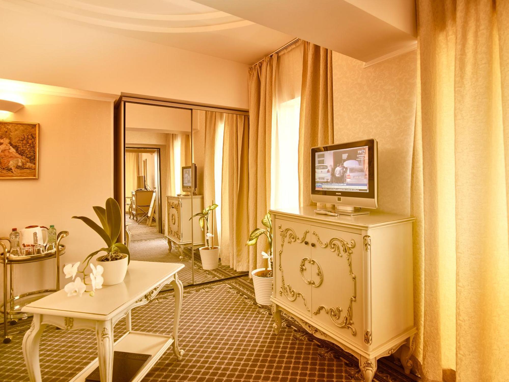 Standard Suite