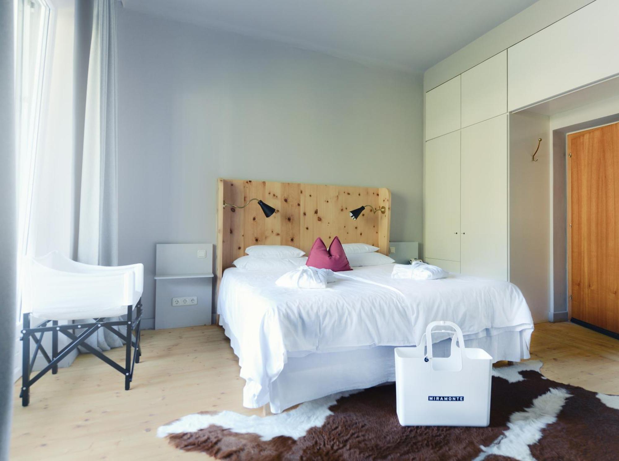 Large Double Room with Panoramic View,1541494768:JPEG