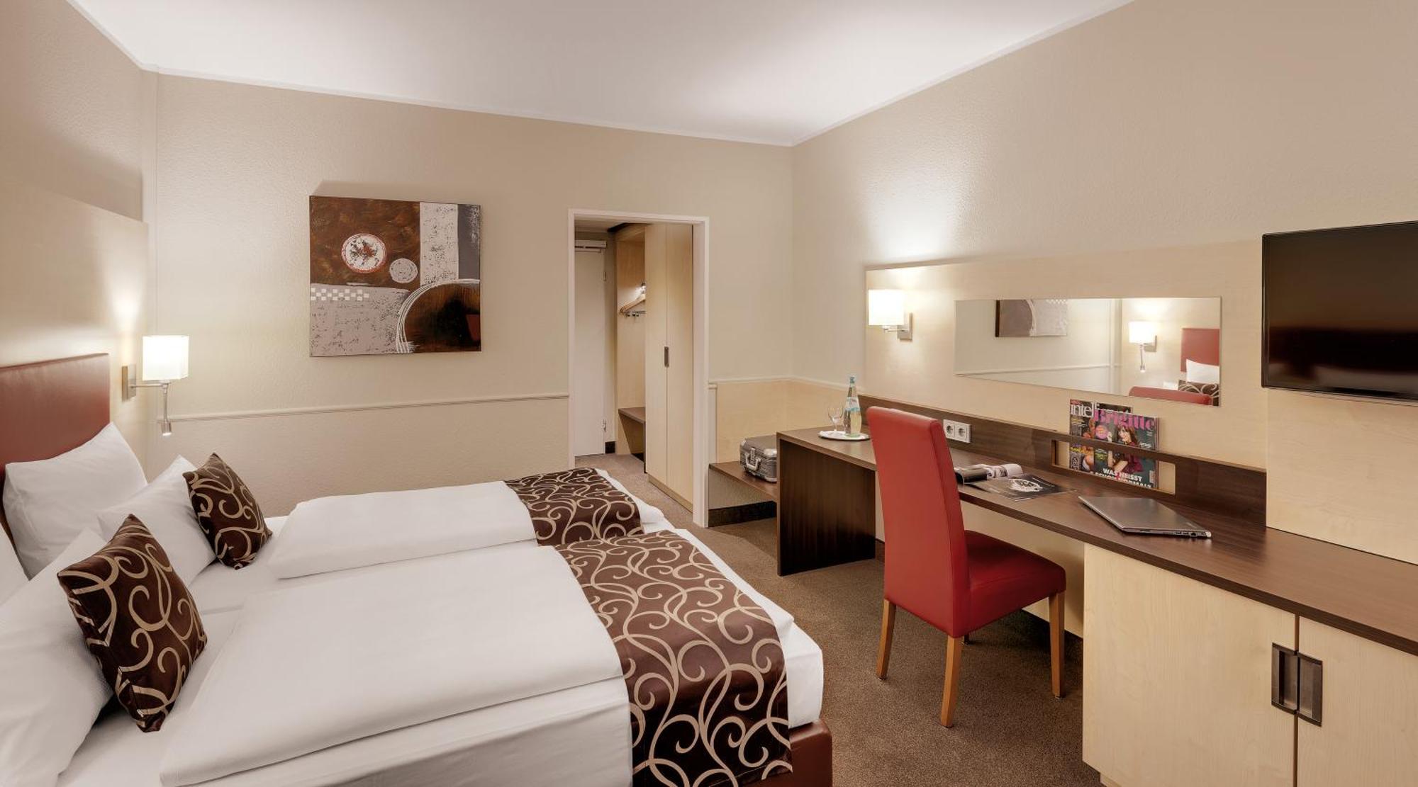 Standard Twin Room,1282412749:JPEG