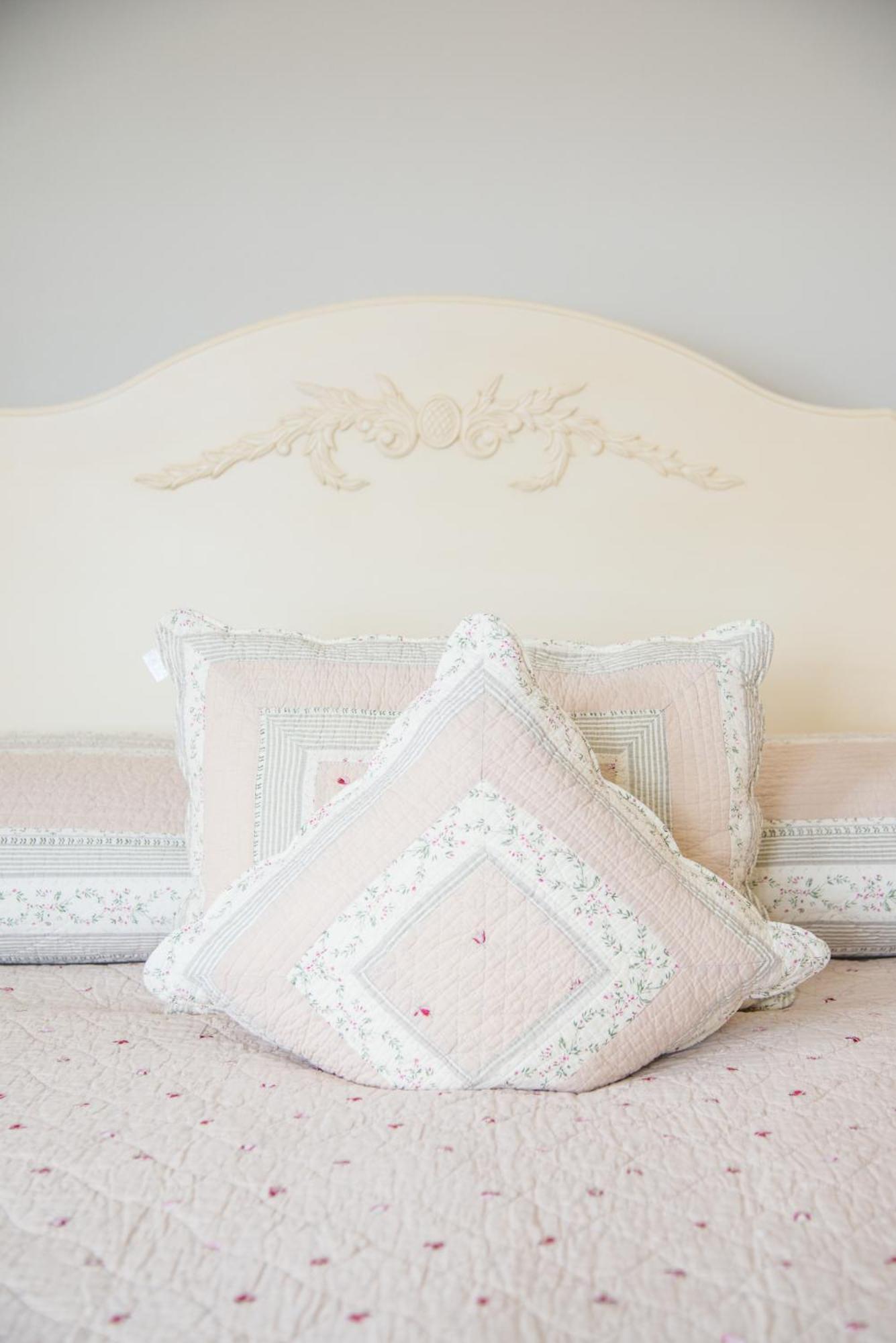 Classic Single Room with Park View,1548914647:JPEG