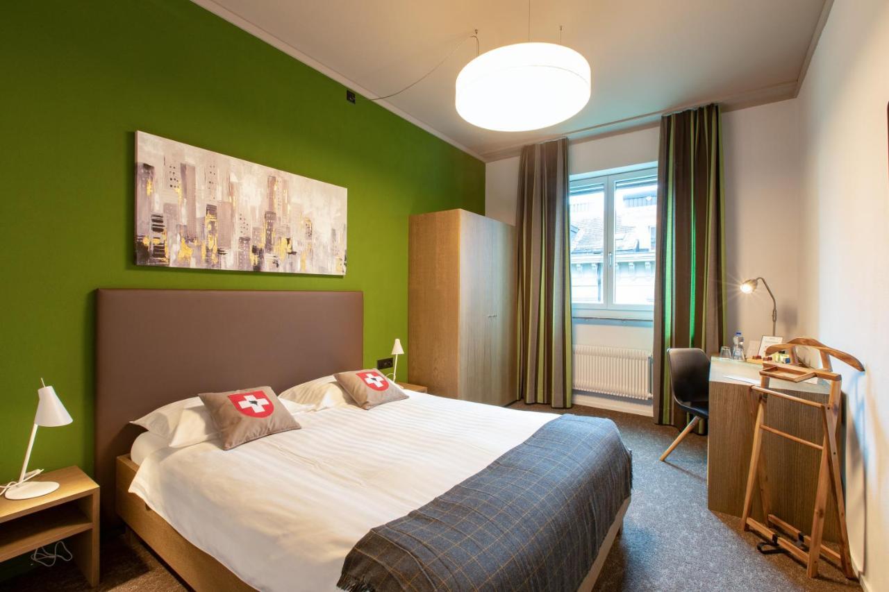 Standard Double Room,1124704698:JPEG
