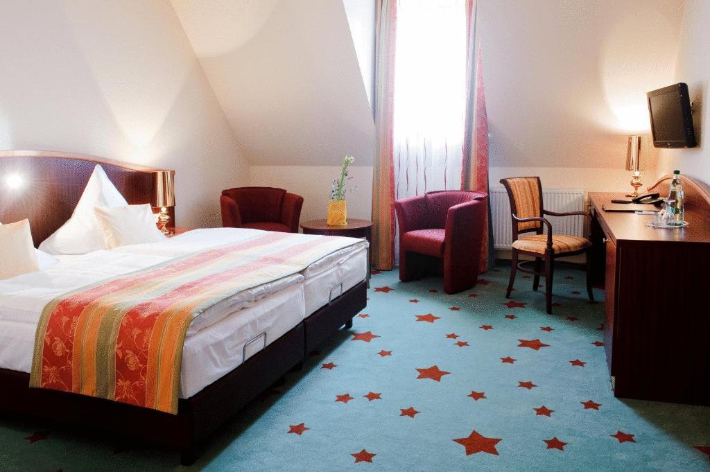 Doppel- oder Zweibettzimmer
