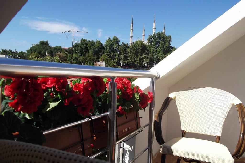 Double Room,64694425:JPEG