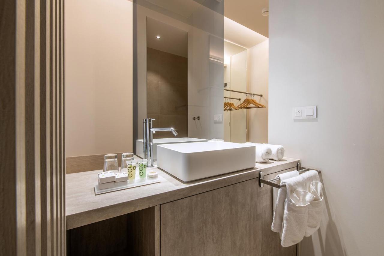 Executive Room,978743140:JPEG