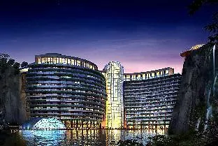 Intercontinental Hotels Shanghai Wonderland By Ihg-1