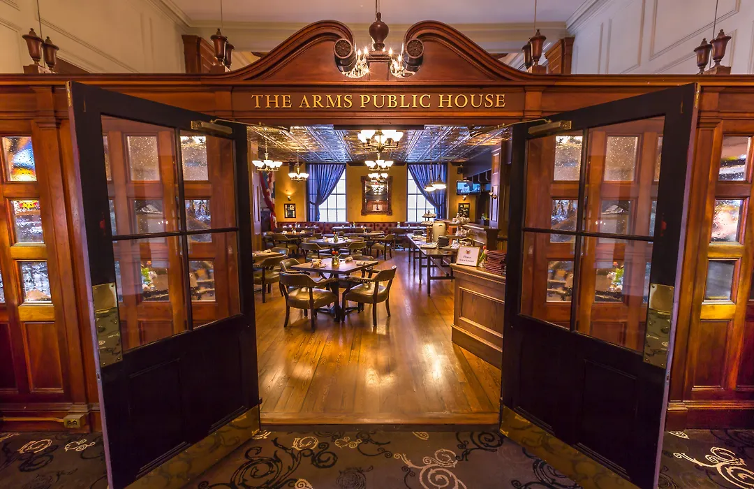 The Lord Nelson Hotel & Suites-1